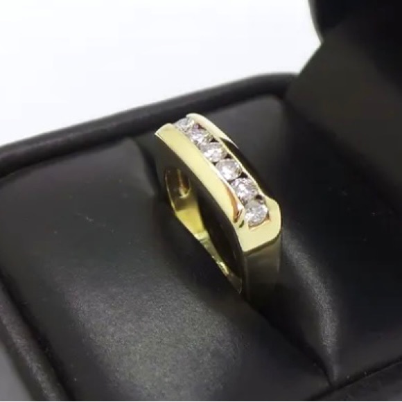 18K YELLOW SOLID GOLD Ladies DIAMOND BAND RING - Picture 11 of 11